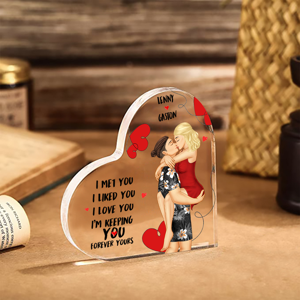 Doll Couple Kissing Personalised Heart Shaped Acrylic Plaque with 2 Names Romantic Gift For Him and Her