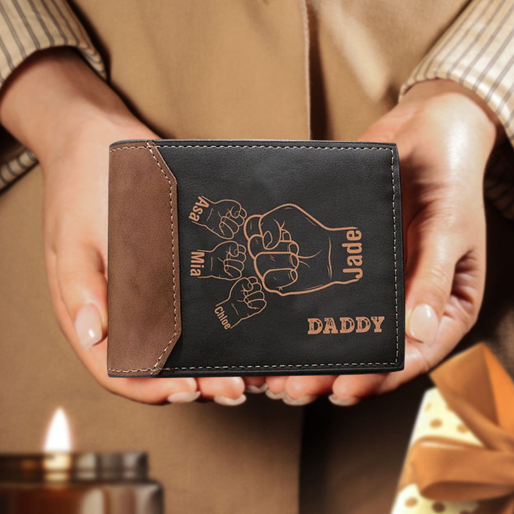 Personalised Men's Leather Wallet Custom 2–9 Names Engraved 1 Text Billfold Wallet Fist Bump Gift for Dad/Grandpa