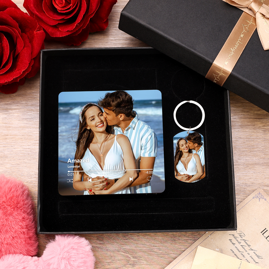 Personalised Gift Set for Couples Custom Music Photo Magnet Photo and Text Keychain and Gift Box Perfect Valentines Day Gift