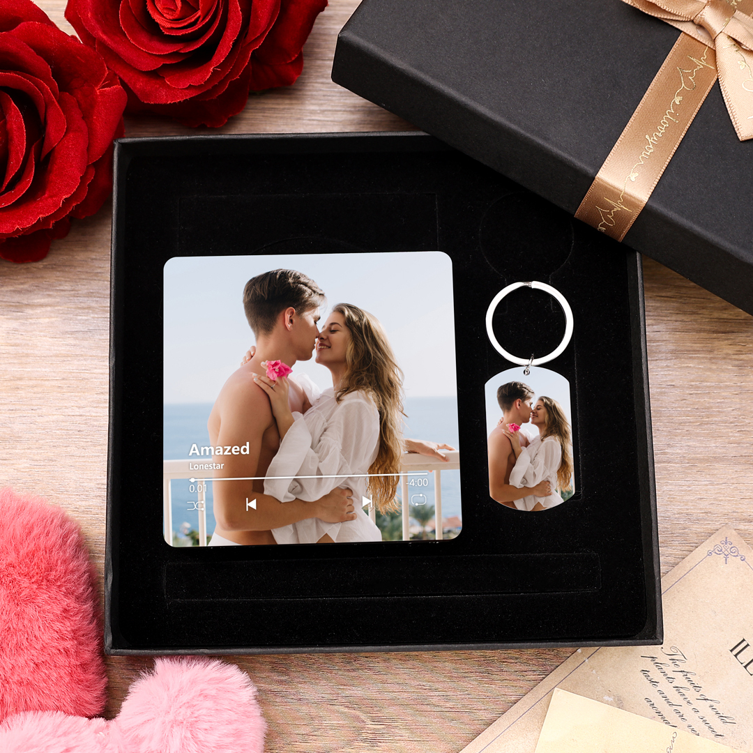 Personalised Gift Set for Couples Custom Music Photo Magnet Photo and Text Keychain and Gift Box Perfect Valentines Day Gift