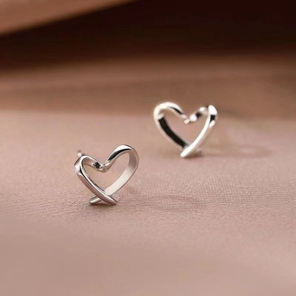 Women's Earrings Heart-Shaped Silver Earrings Birthday Gifts for Her-Jessemade AU