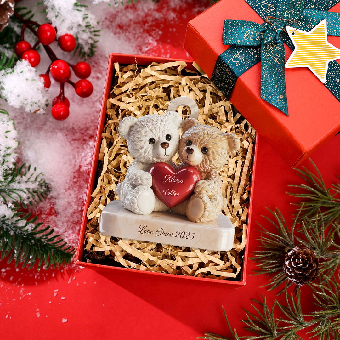 Loving teddy bears ornament, personalised Christmas tree decoration with names, Valentine’s Day gift for a couple, girlfriend or boyfriend | Jessemade