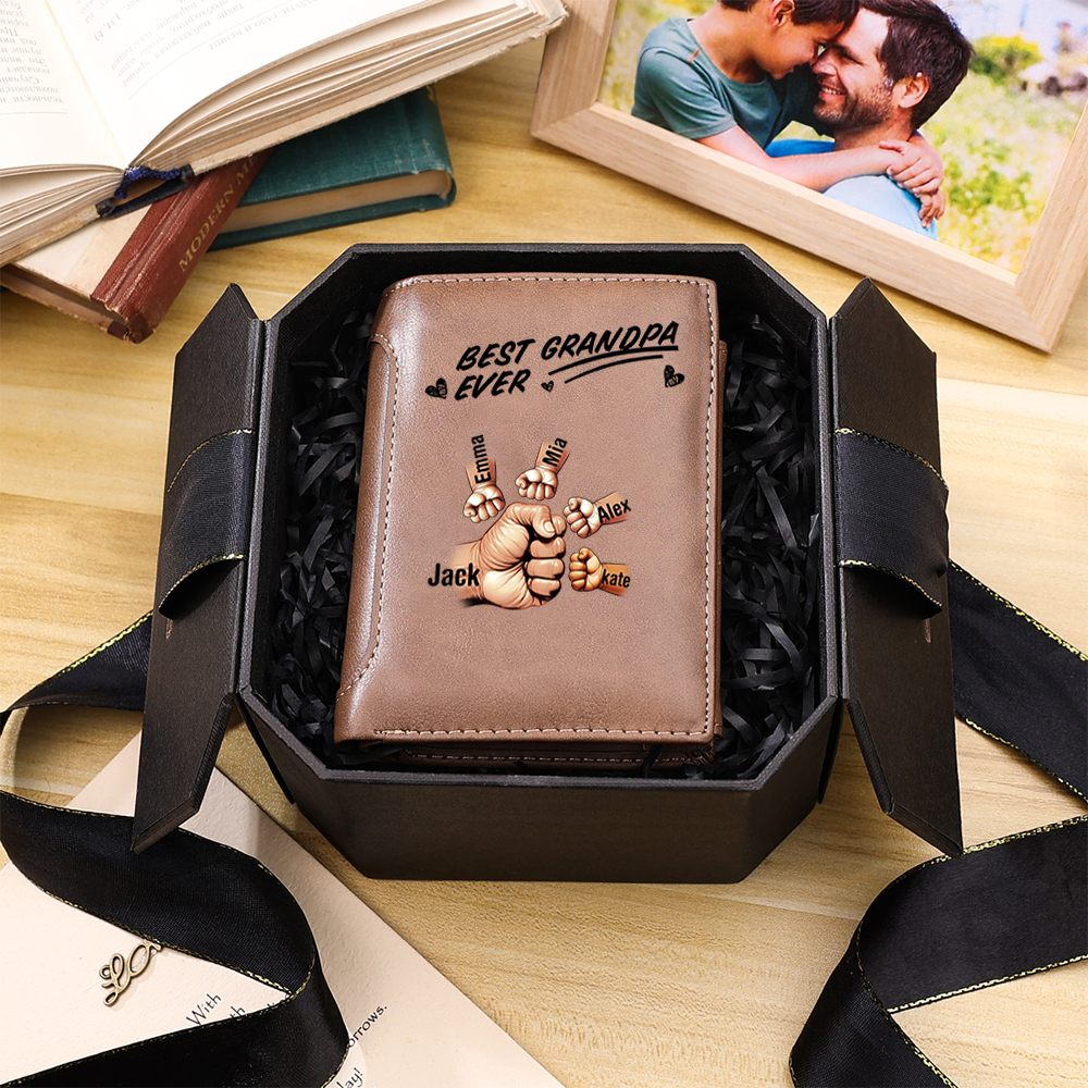 To my Grandpa - Personalised Wallet "Best Grandpa in the World" with 2 to 9 Names and Fists | Jessemade