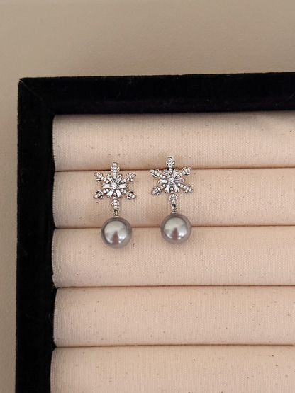 Snowflake Pearl Drop Earrings Elegant Winter Jewelry for Holiday Gifts-Jessemade AU