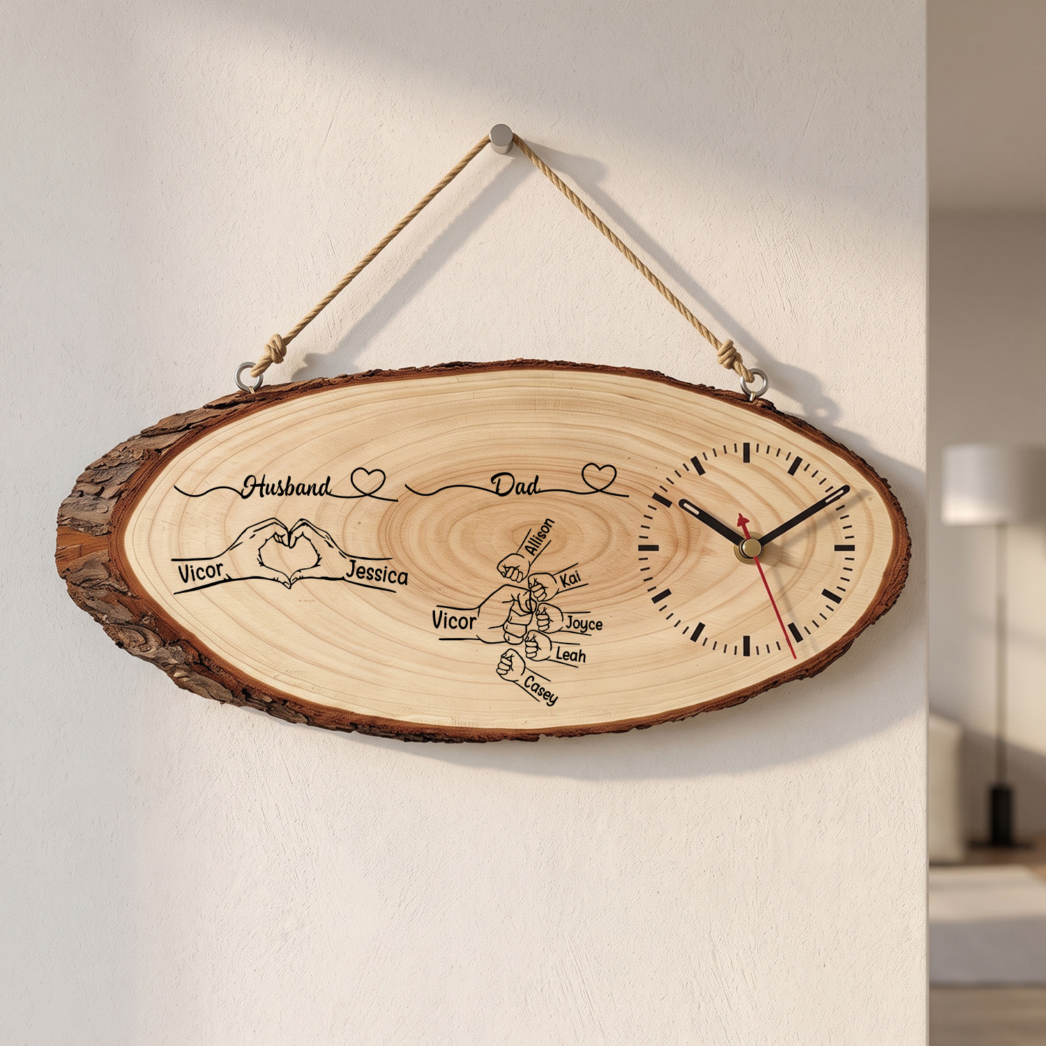 Personalised Wooden Clock with 1 to 8 Children’s Names and Fist Design – Family Gift for Dad or Husband