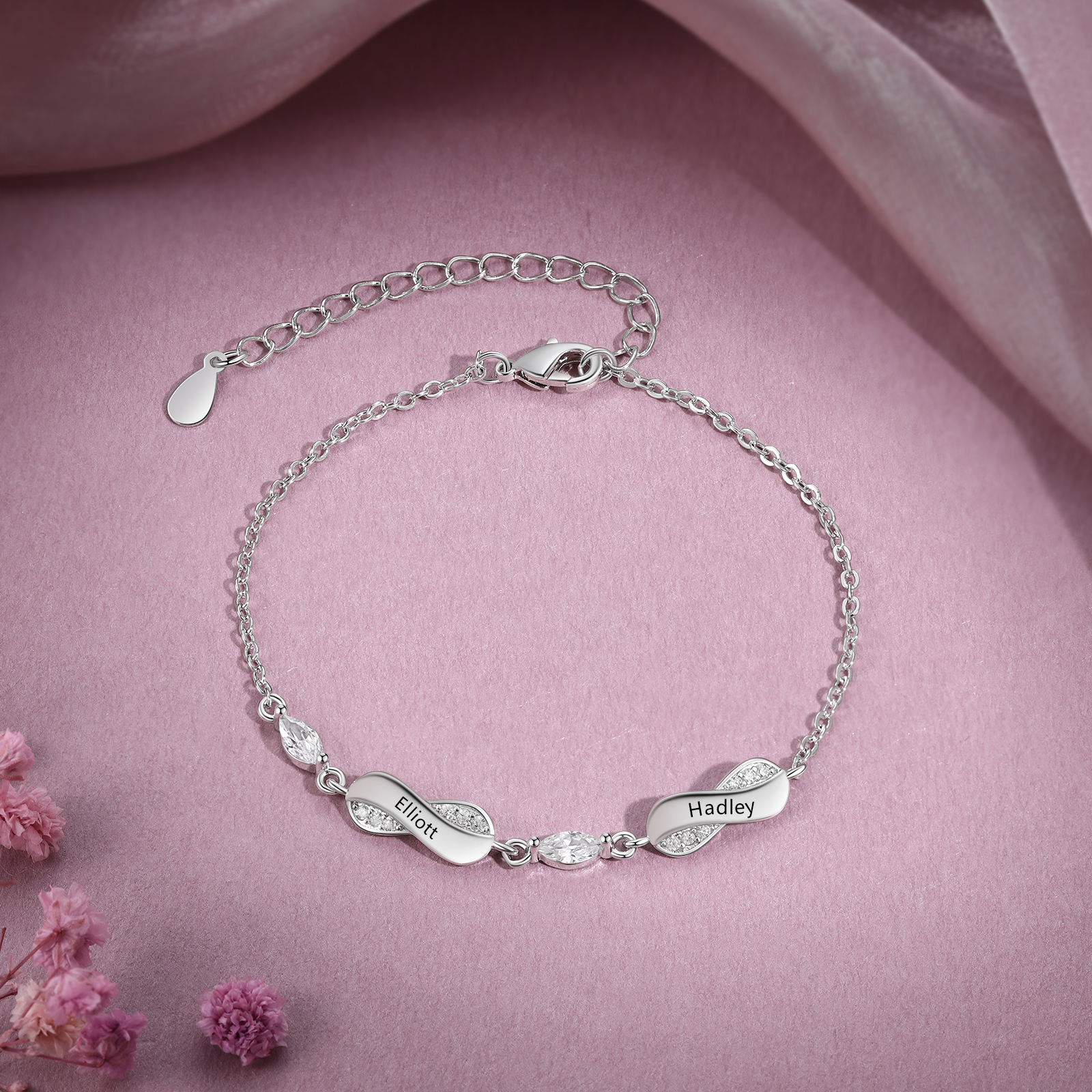 Infinity Bracelet Engraved with 2 Names Oval Shape Family Bracelet for Mum-Jessemade AU