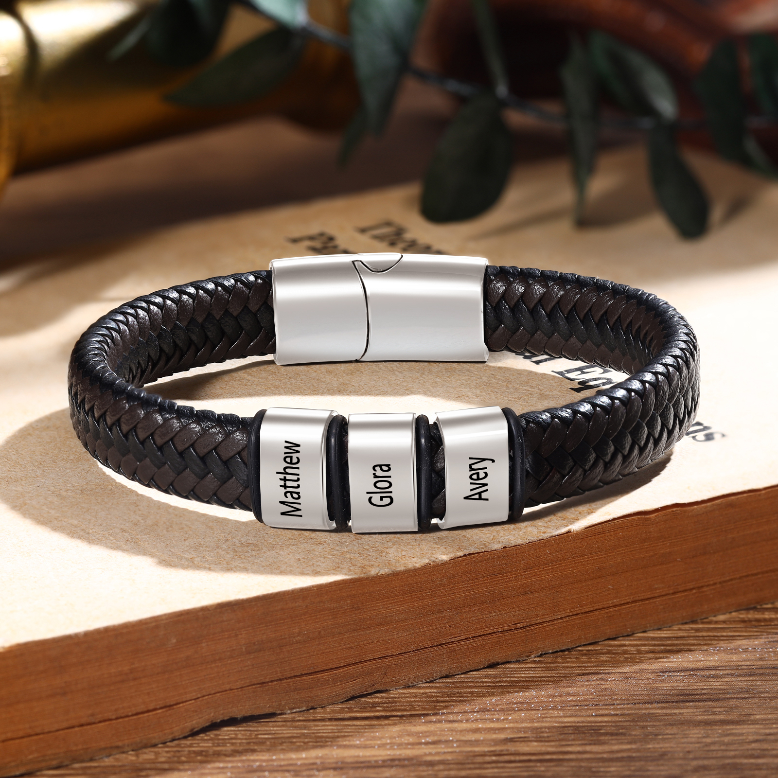 Personalised Leather Bracelets for Men Customizable with 1-5 Names