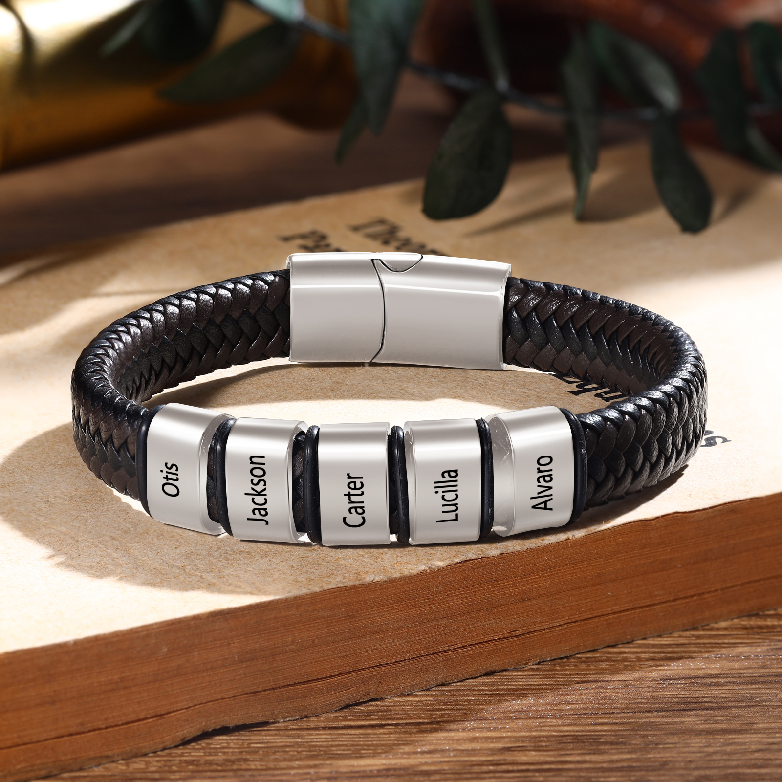 Personalised Leather Bracelets for Men Customizable with 1-5 Names