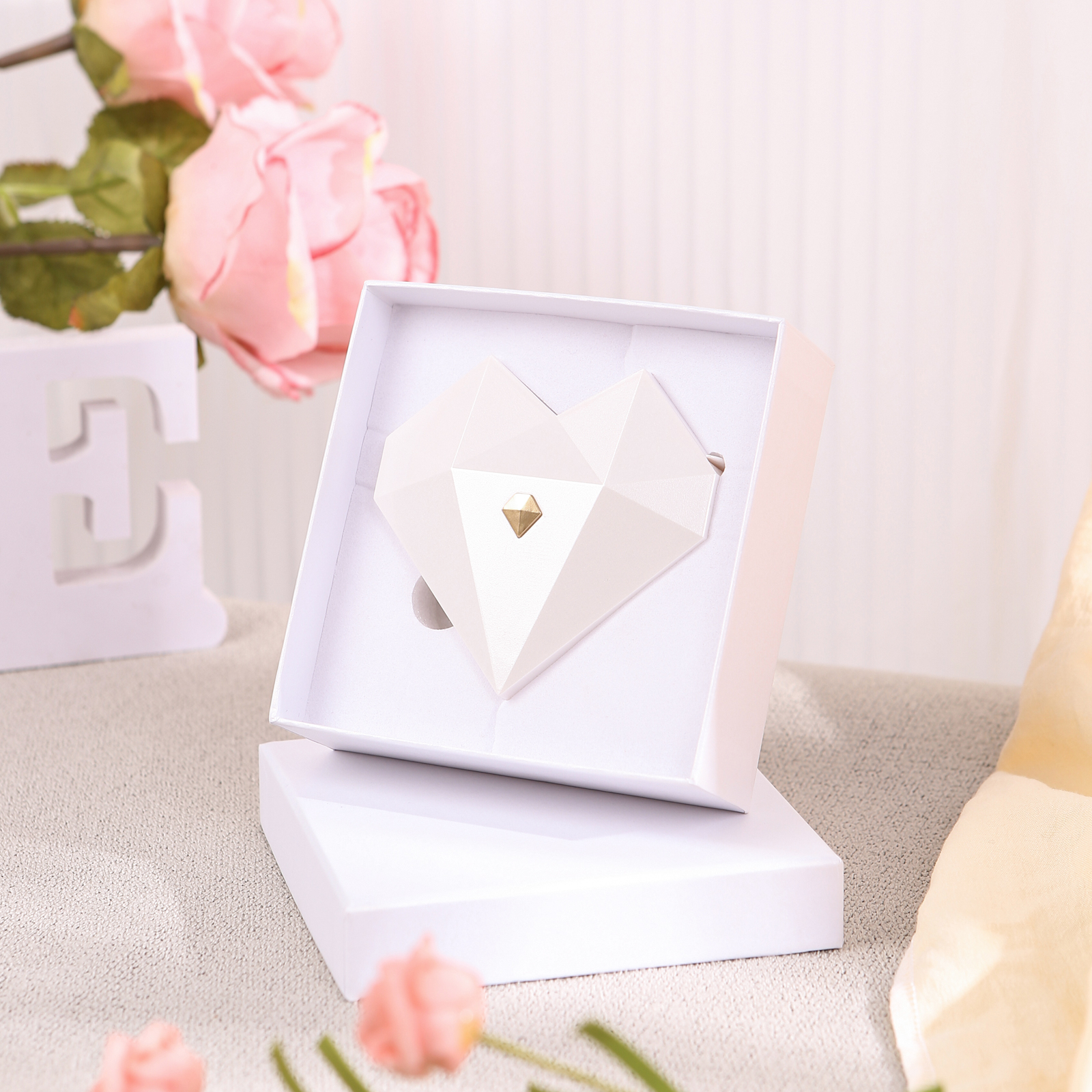 Heart-Shaped Jewellery Gift Box Red, White, Blue and Green Ring Gift Box Ring Packaging Box | Jessemade