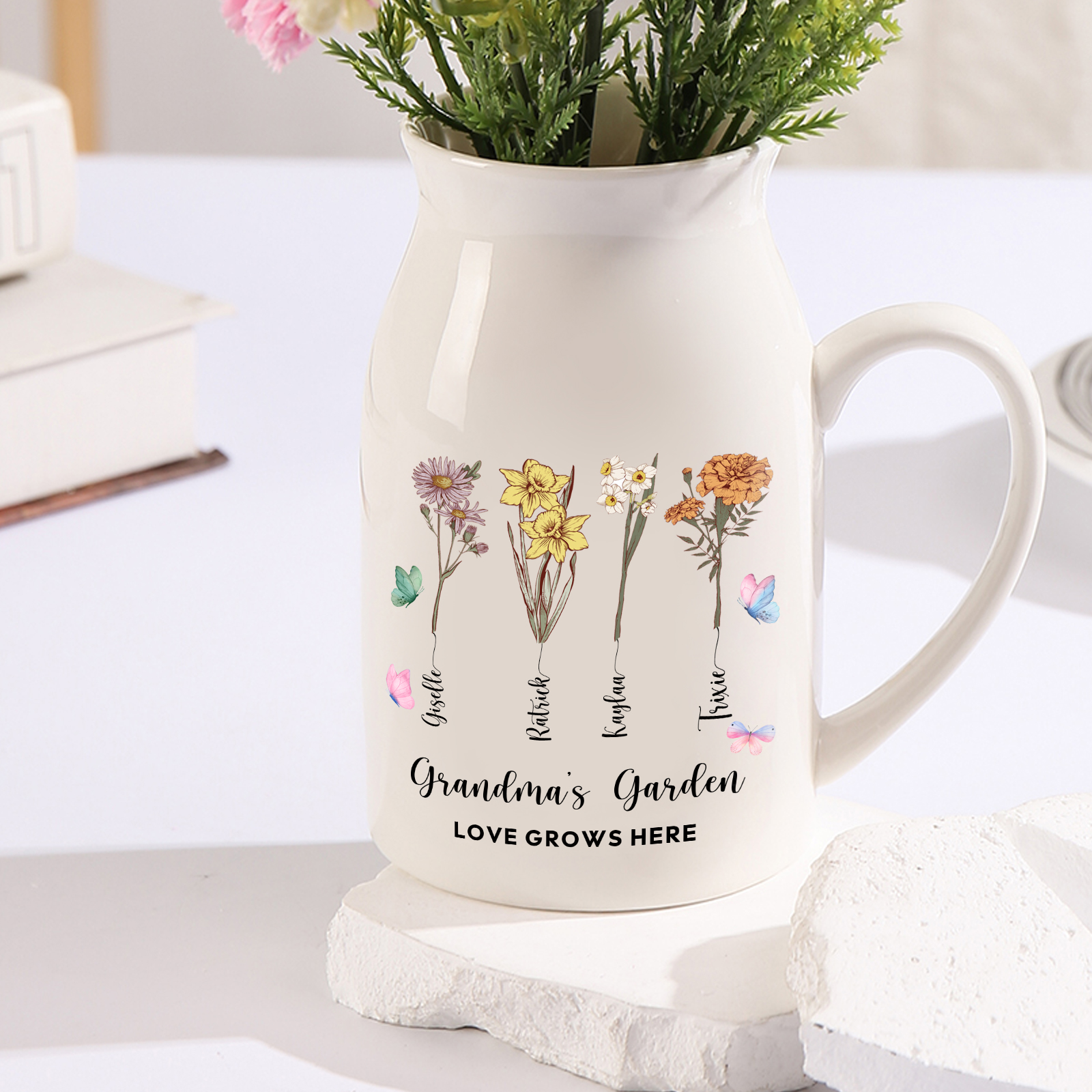 Personalised Ceramic Flower Jug with Birthflower – Gift for Grandma or Mum | Jessemade