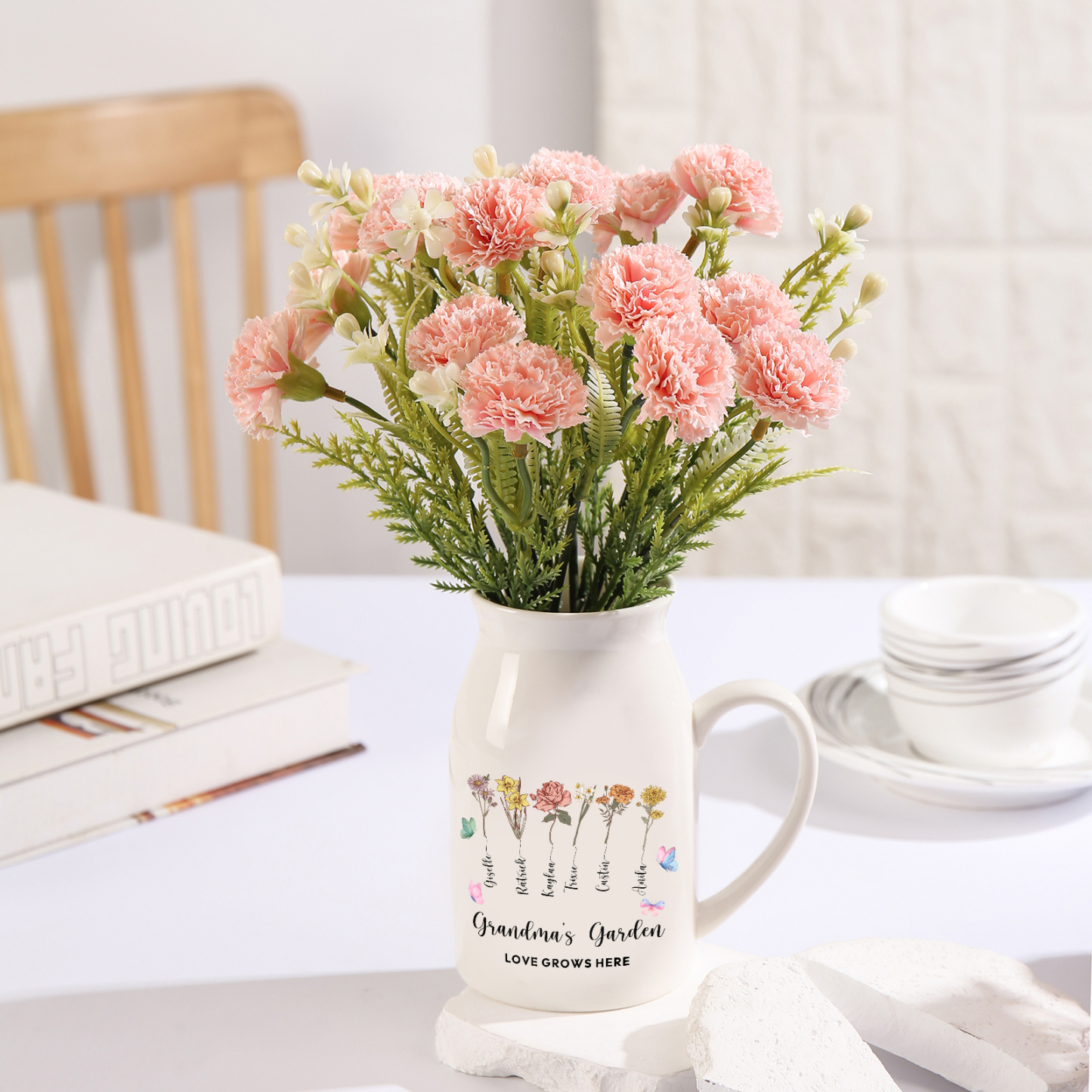 Personalised Ceramic Vase Custom 2 Texts 6 Names & Birthflowers Gift for Mum/Grandma  | Jessemade