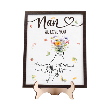 Custom Wooden Hand-in-Hand Plaque for Mum – Personalised Mother's Day Gift with 1 Text & 3 Names | Jessemade