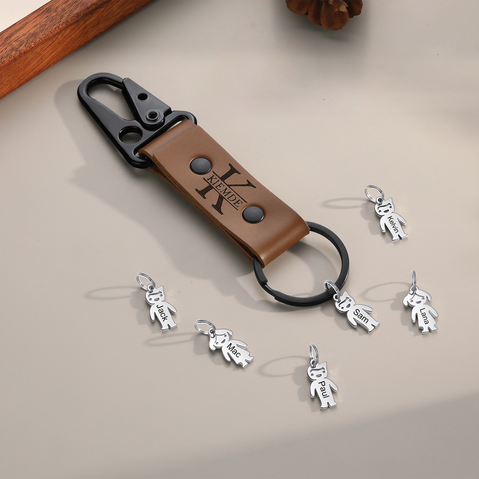 Personalised Men Leather Keychain Custom 2-7 Names & 1 Letter Keyring Gift for Dad/Grandpa | Jessemade-Jessemade AU