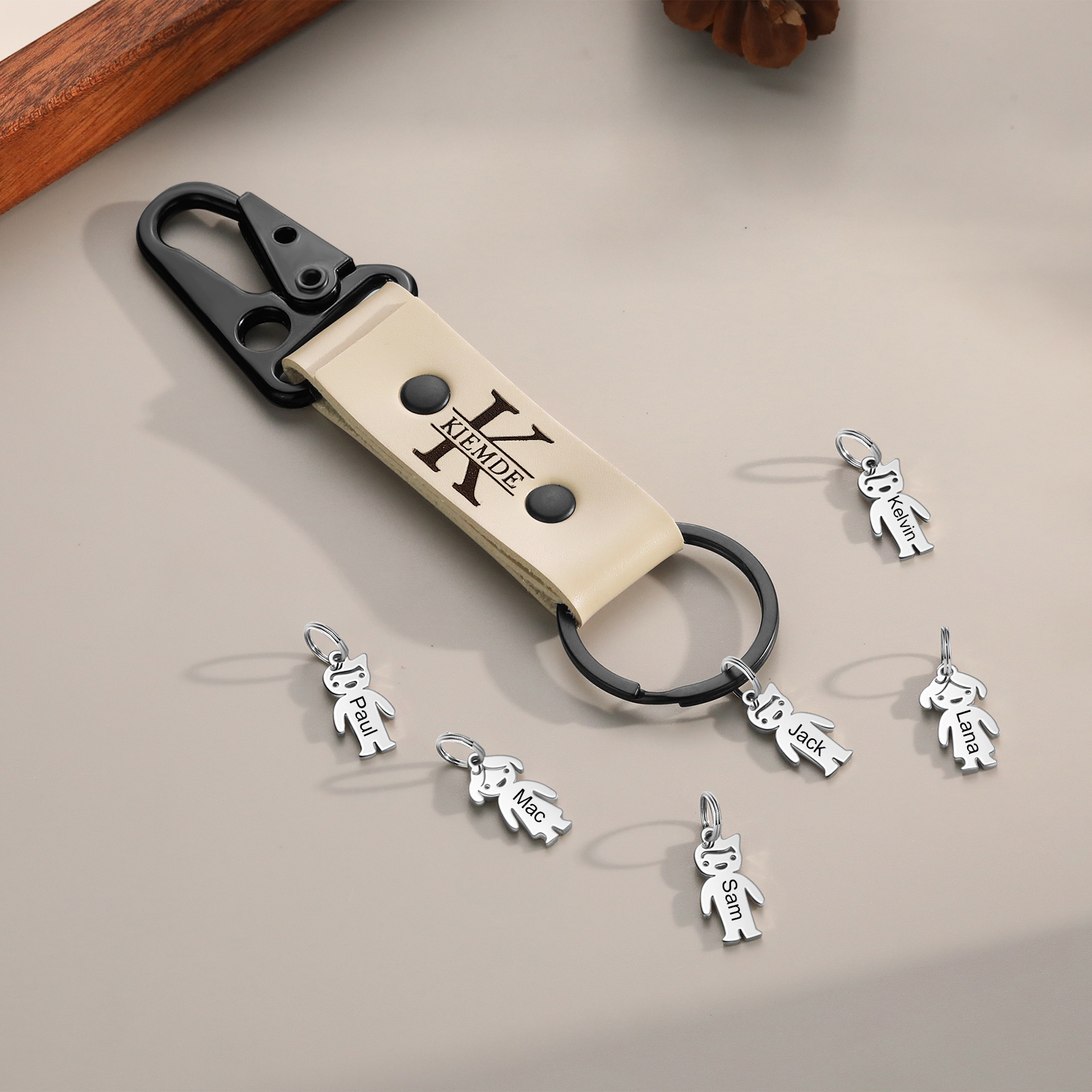 Personalised Men Leather Keychain Custom 2-7 Names & 1 Letter Keyring Gift for Dad/Grandpa | Jessemade-Jessemade AU