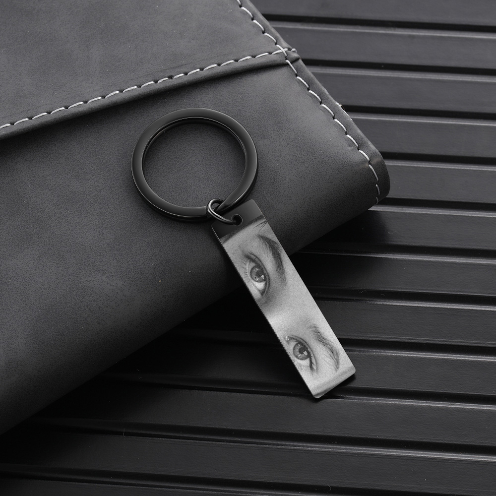 Personalised Keyring with 1 Photo Customised Keychain Eyes