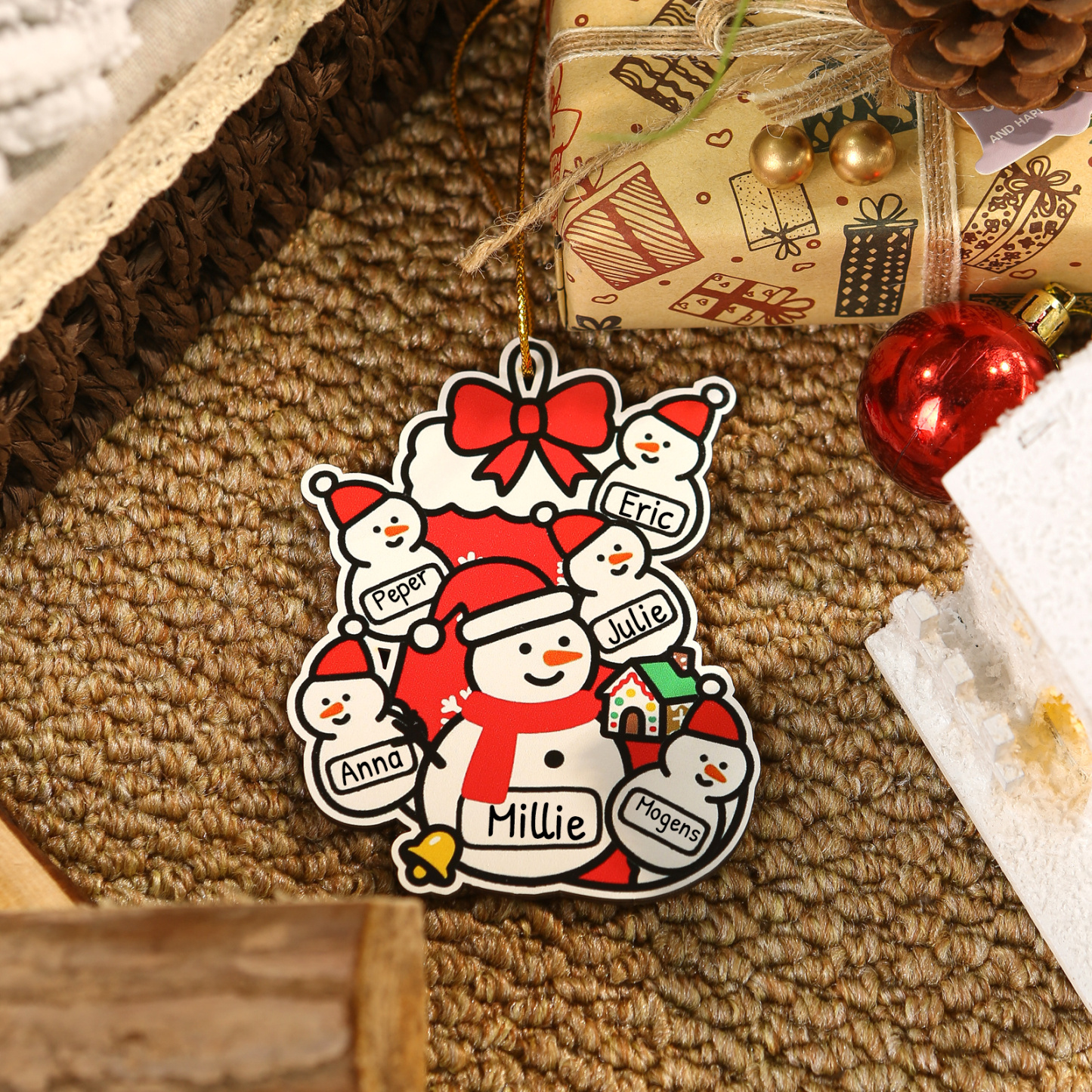 Personalised  Wooden Christmas Tree Decoration Snowman Family Tree Ornament