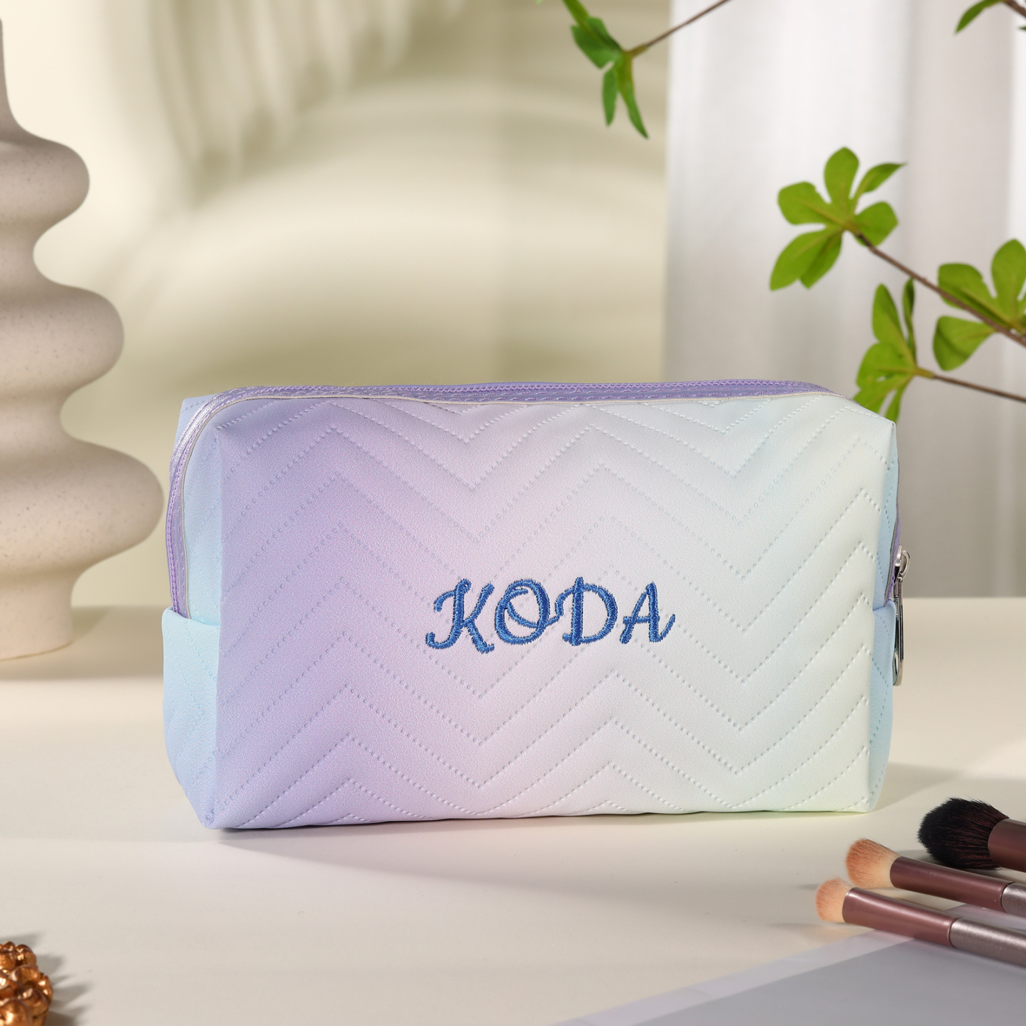 Personalised Embroidered Makeup Bag Teen Girls Small Travel Makeup Bag Zipper Bag Cosmetic Bag Waterproof Cute Rainbow Pink Gradient Makeup Bag