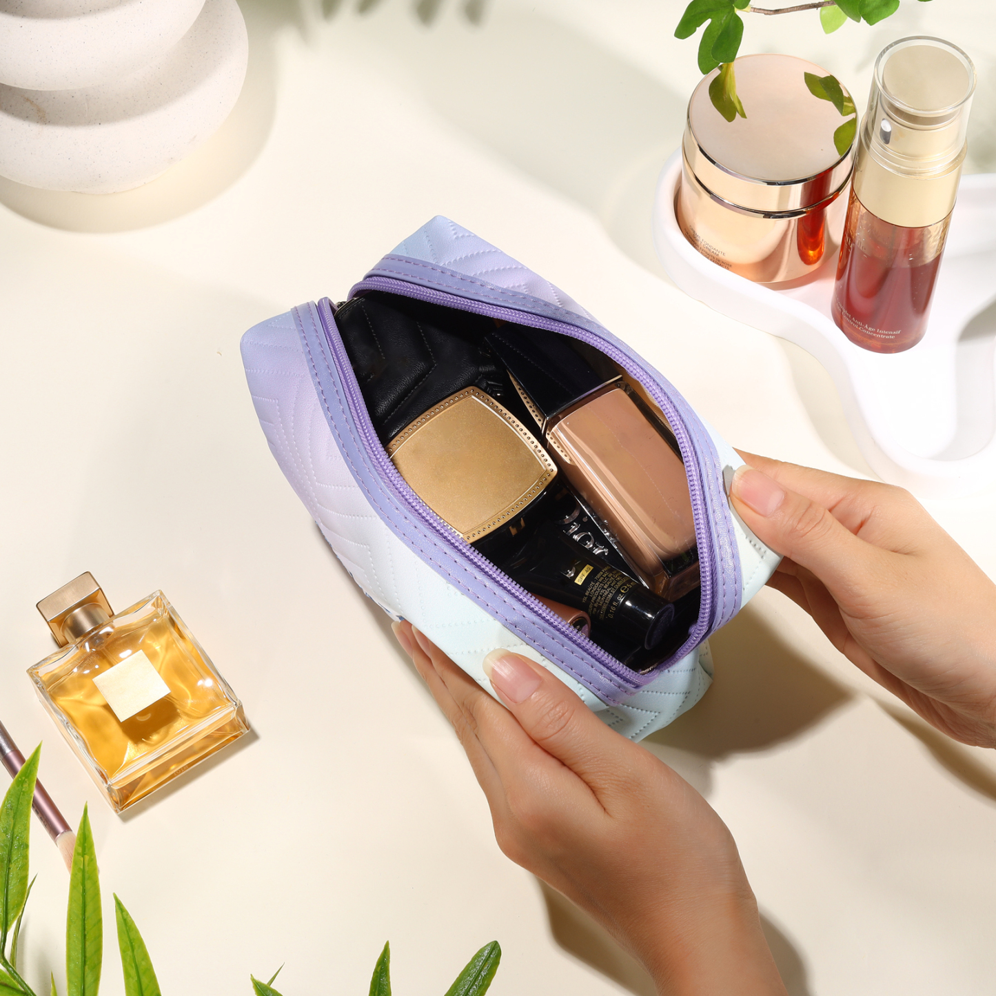 Personalised Embroidered Makeup Bag Teen Girls Small Travel Makeup Bag Zipper Bag Cosmetic Bag Waterproof Cute Rainbow Pink Gradient Makeup Bag