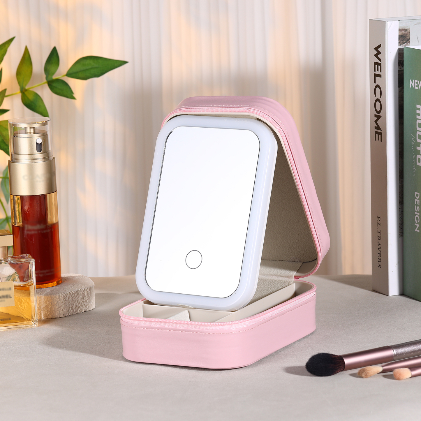 Personalised Birth Flower Portable Leather Jewelry Box with Name and LED Three Colour Adjustable Makeup Mirror Travel Essential