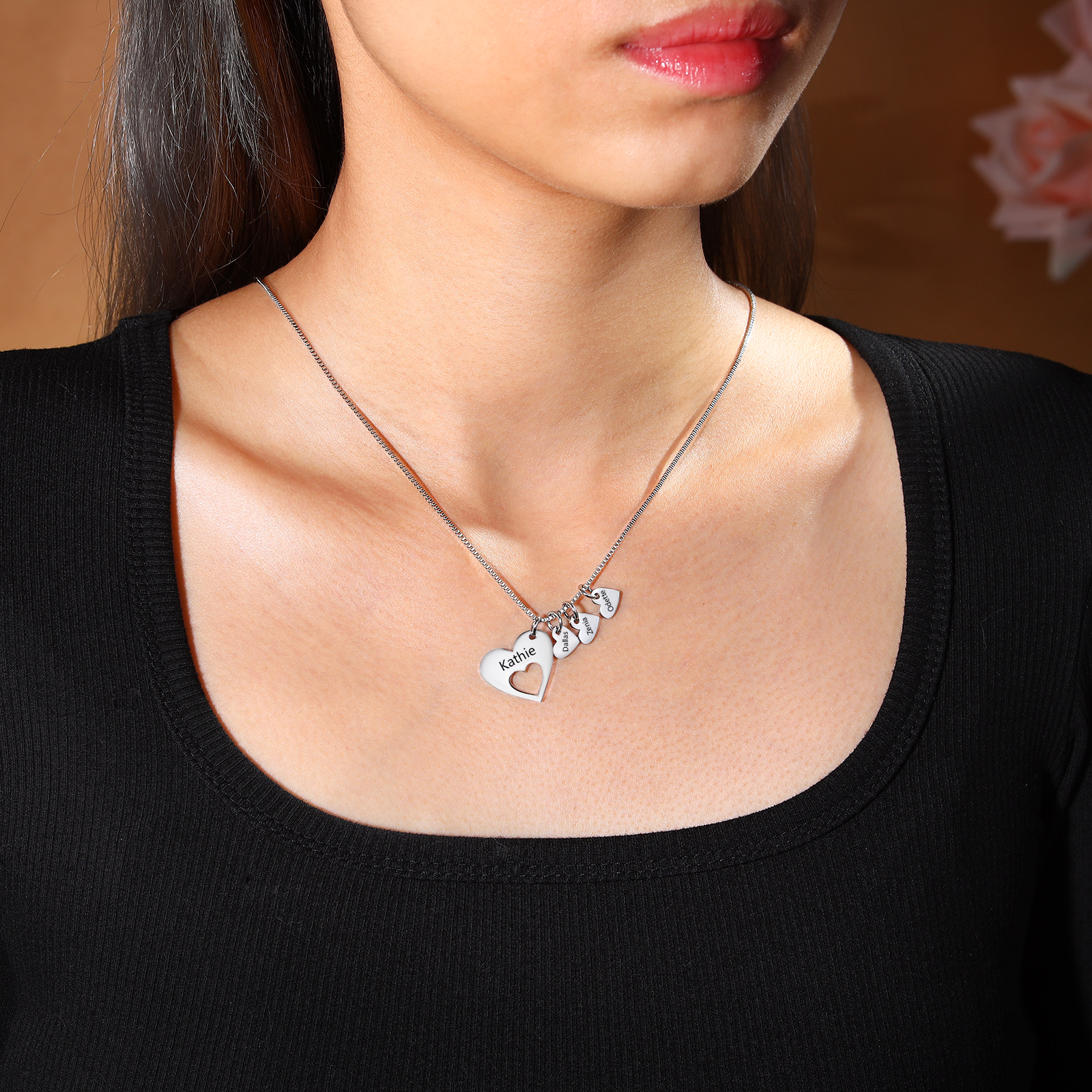 Personalised Necklace Heart Pendant Custom 2-5 Names Jewelry for Mothers' Day Gift | Jessemade