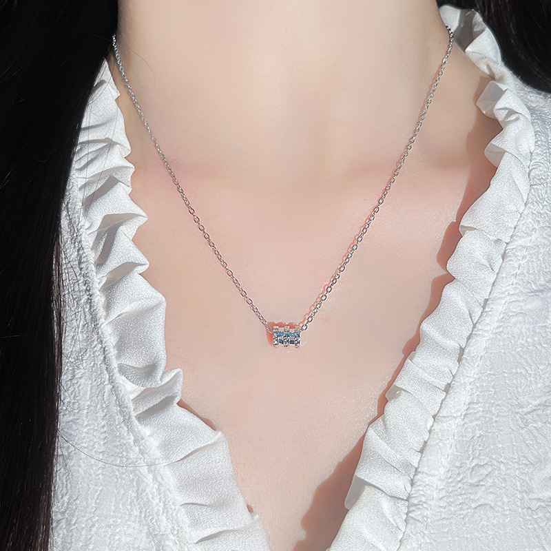 Minimalist Silver Pendant Necklace – Modern Stainless Steel Jewelry for Women | Jessemade