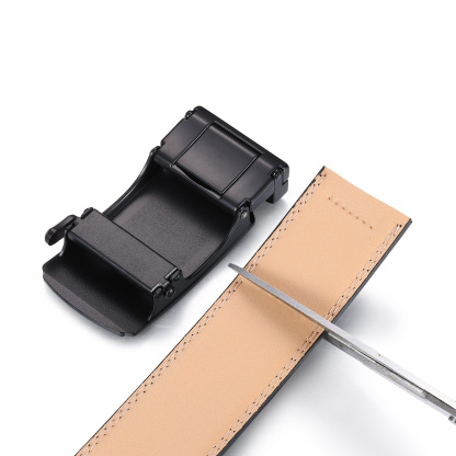 To my Grandpa - Personalised Belt with 2-6 Names and Black Fists Practical Gift for Grandfather's Day | Jessemade