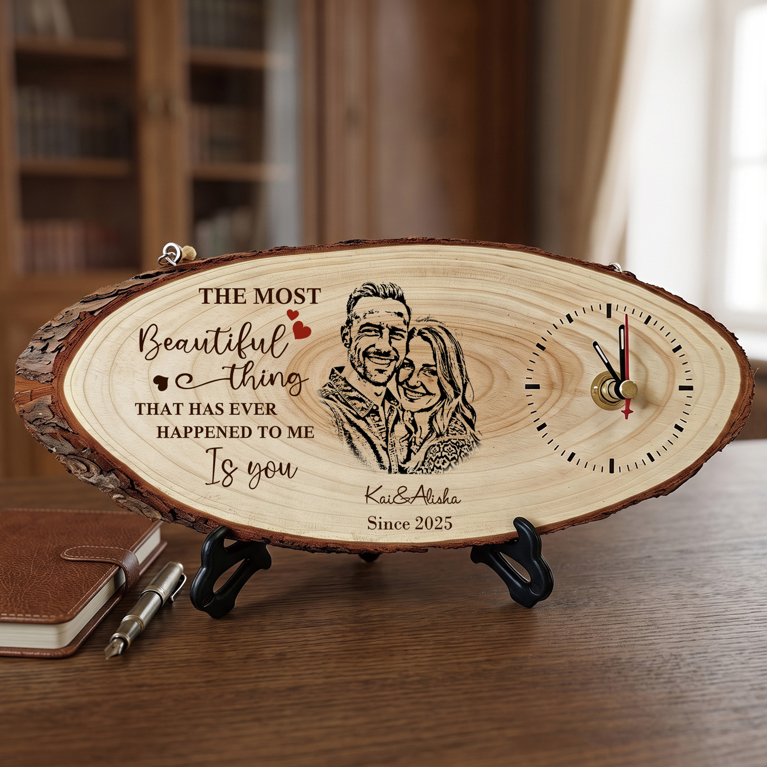 Personalised Wooden Couple’s Clock with Photo, 2 Names and Date – Gift for Anniversary or Valentine’s Day