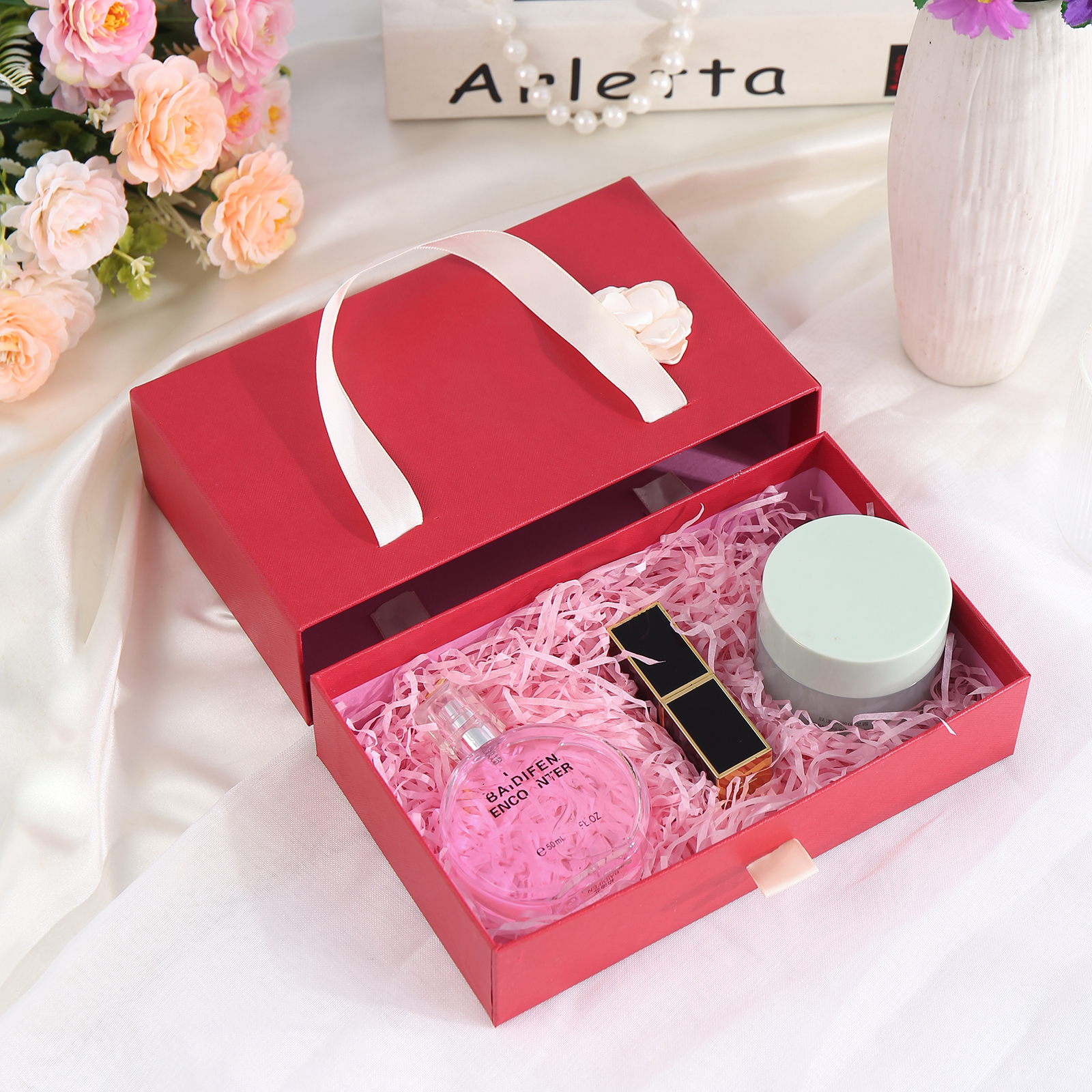 Elegant Gift Box for Her in Pink and Red Colours