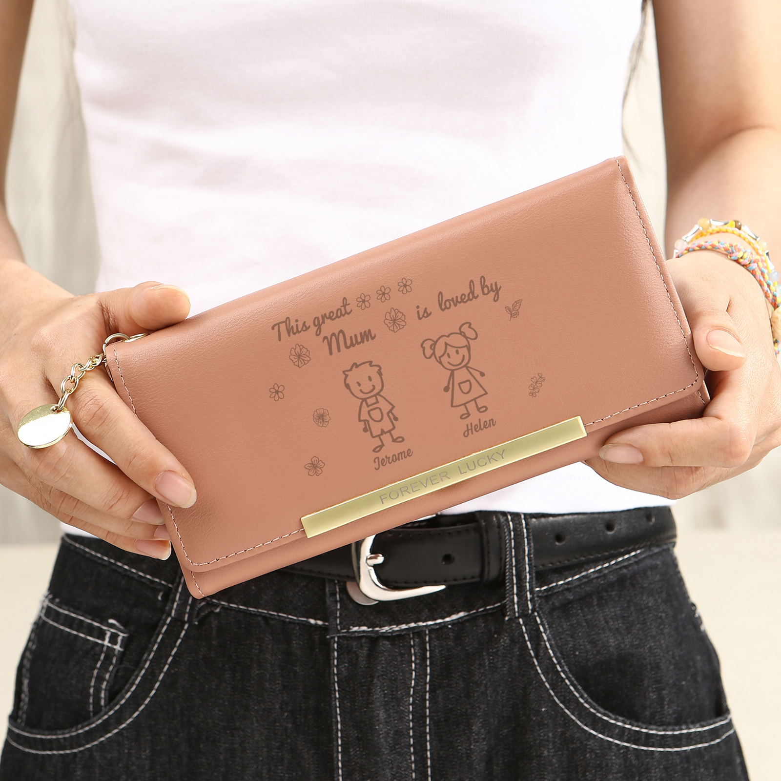Personalised Women Wallet Purse Leather Custom With 2 Kids/Pets And 2 Names –“This Great Mum Is Loved By"- Mothers' Day Presents For Mum | Jessemade