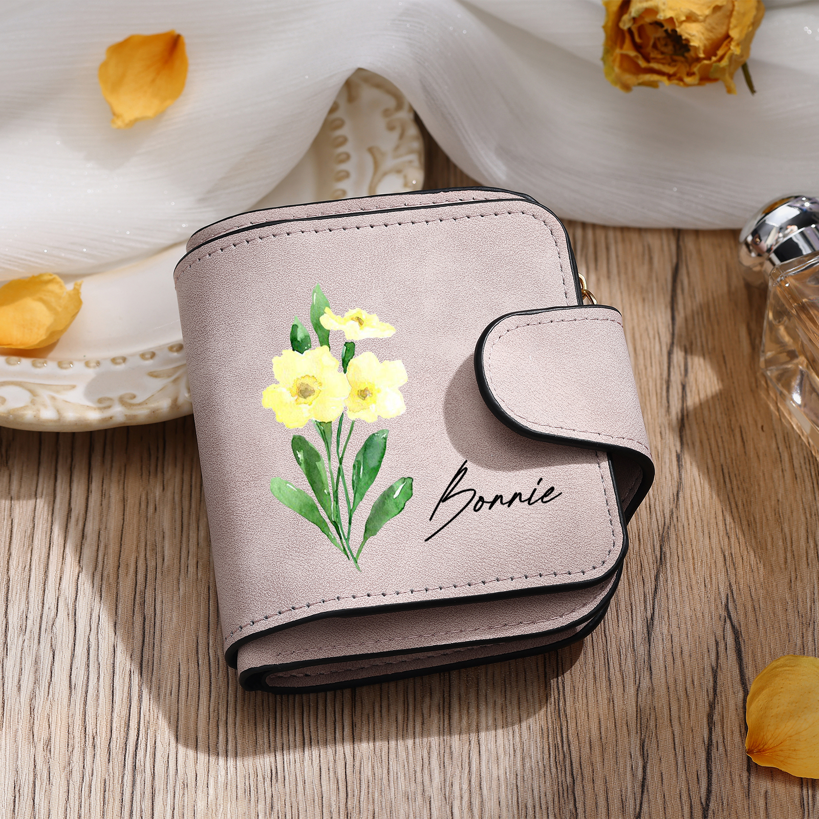 1 Name Personalised Birth Flower Women's Wallet - Custom Purse for Mum | Jessemade