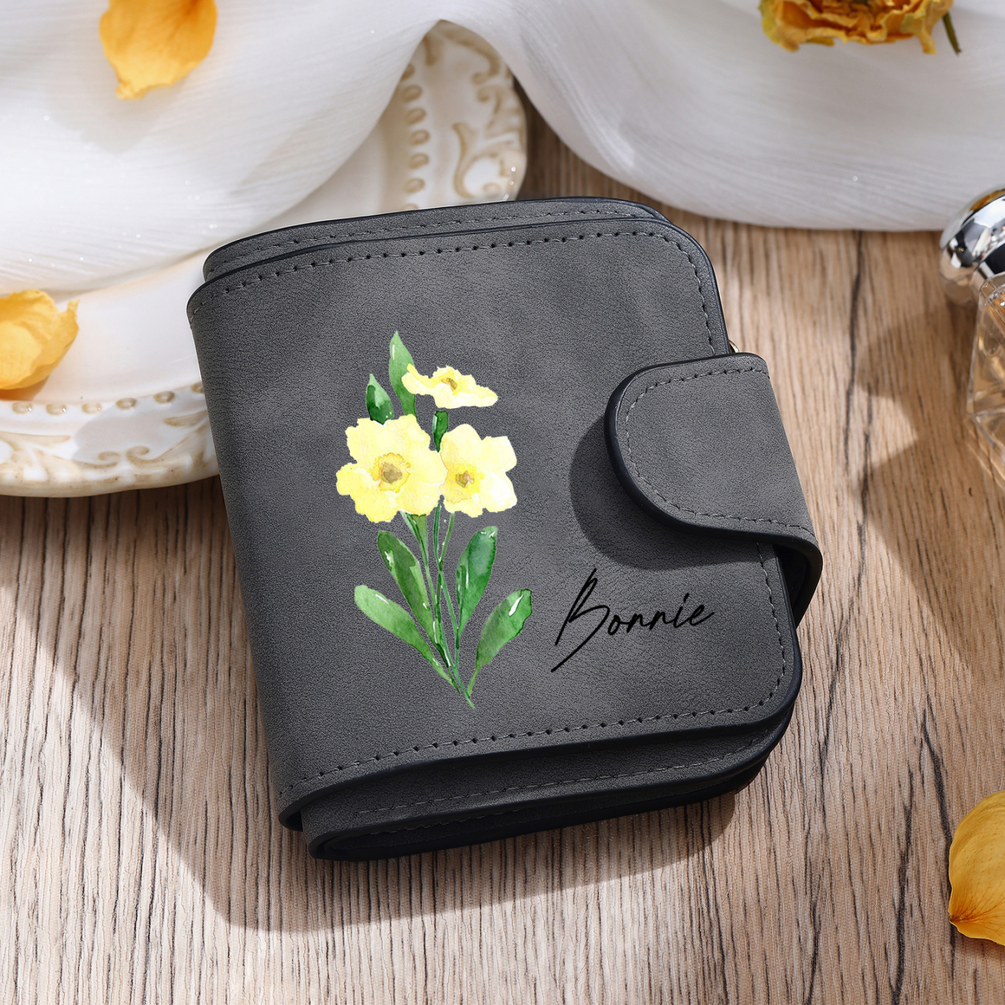 1 Name Personalised Birth Flower Women's Wallet - Custom Purse for Mum | Jessemade
