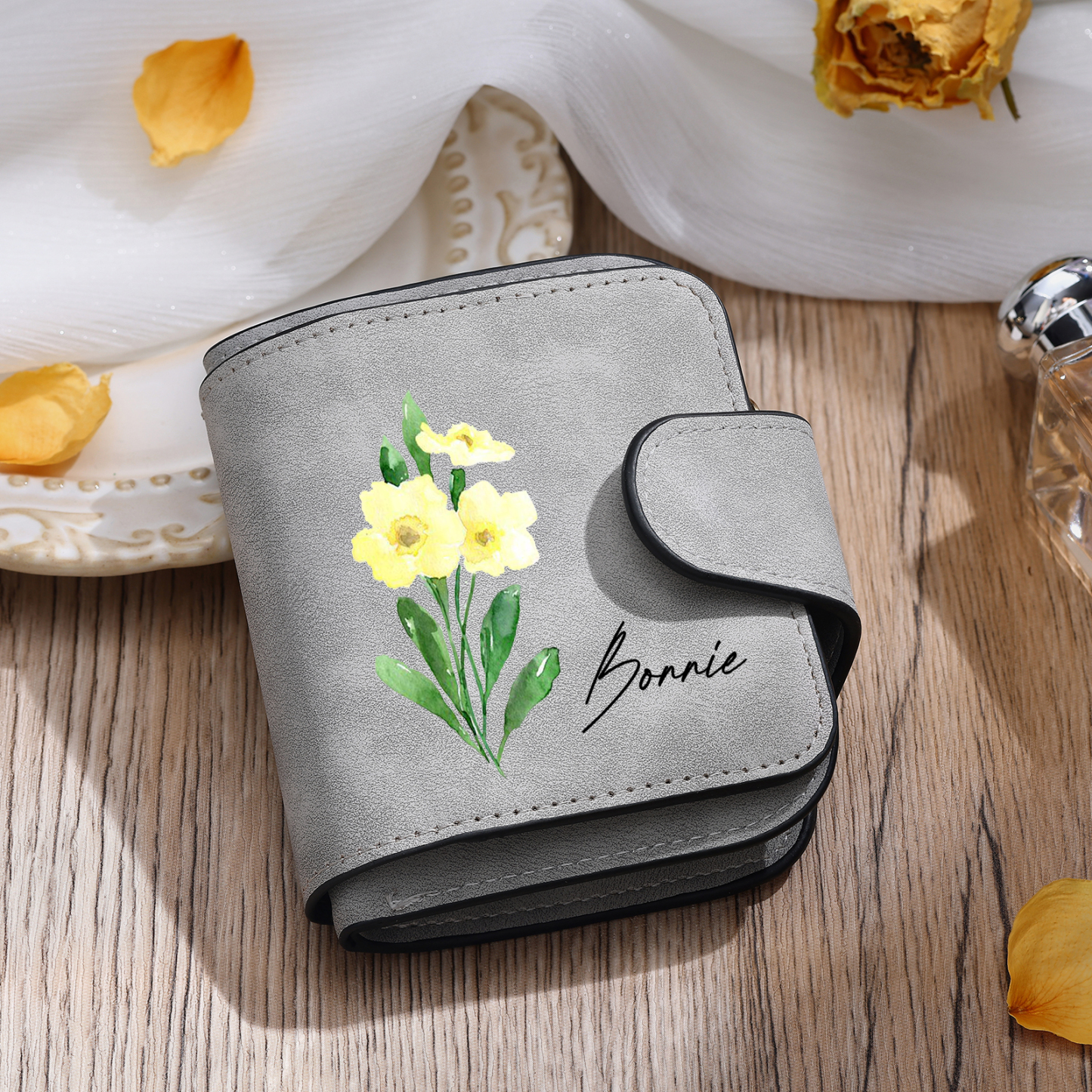1 Name Personalised Birth Flower Women's Wallet - Custom Purse for Mum