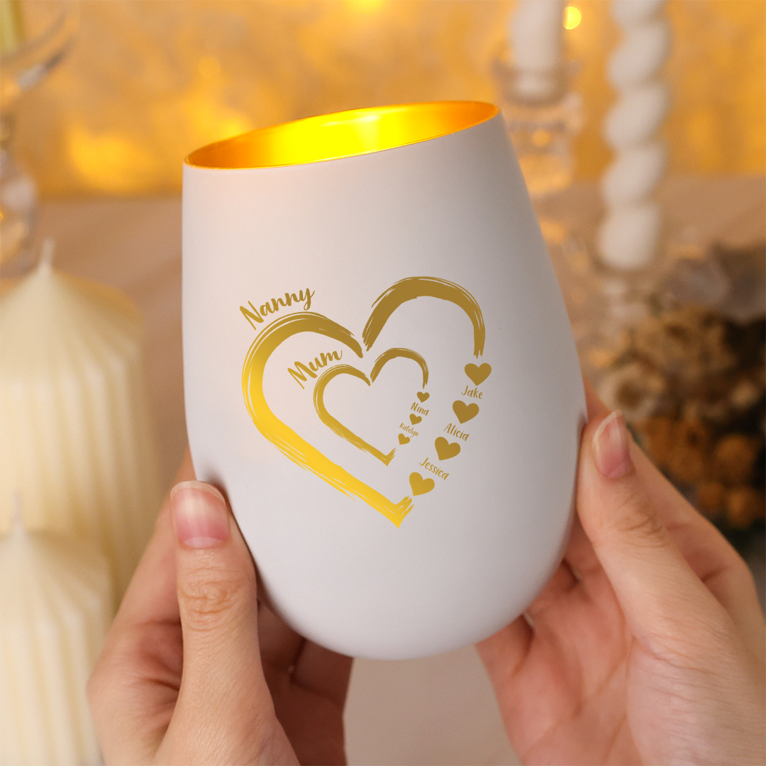 Personalised Glass Candle Holder with 2–18 Names for Nan or Mum (candle not included)