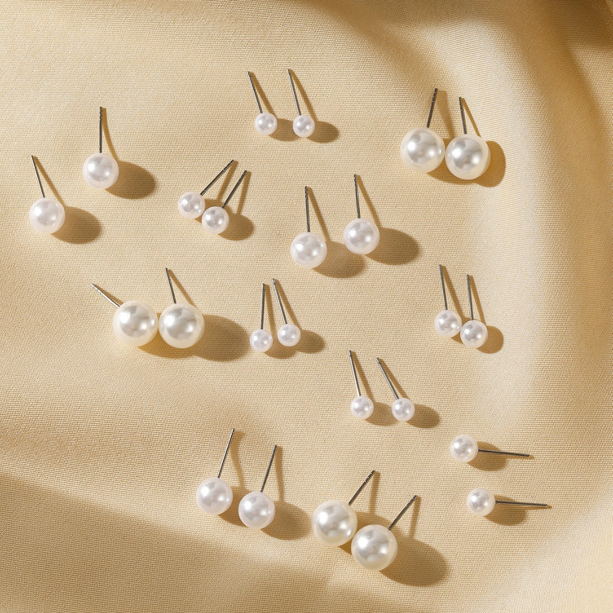 12-Pair Pearl Stud Earrings Set Christmas Gift for Family-Jessemade AU
