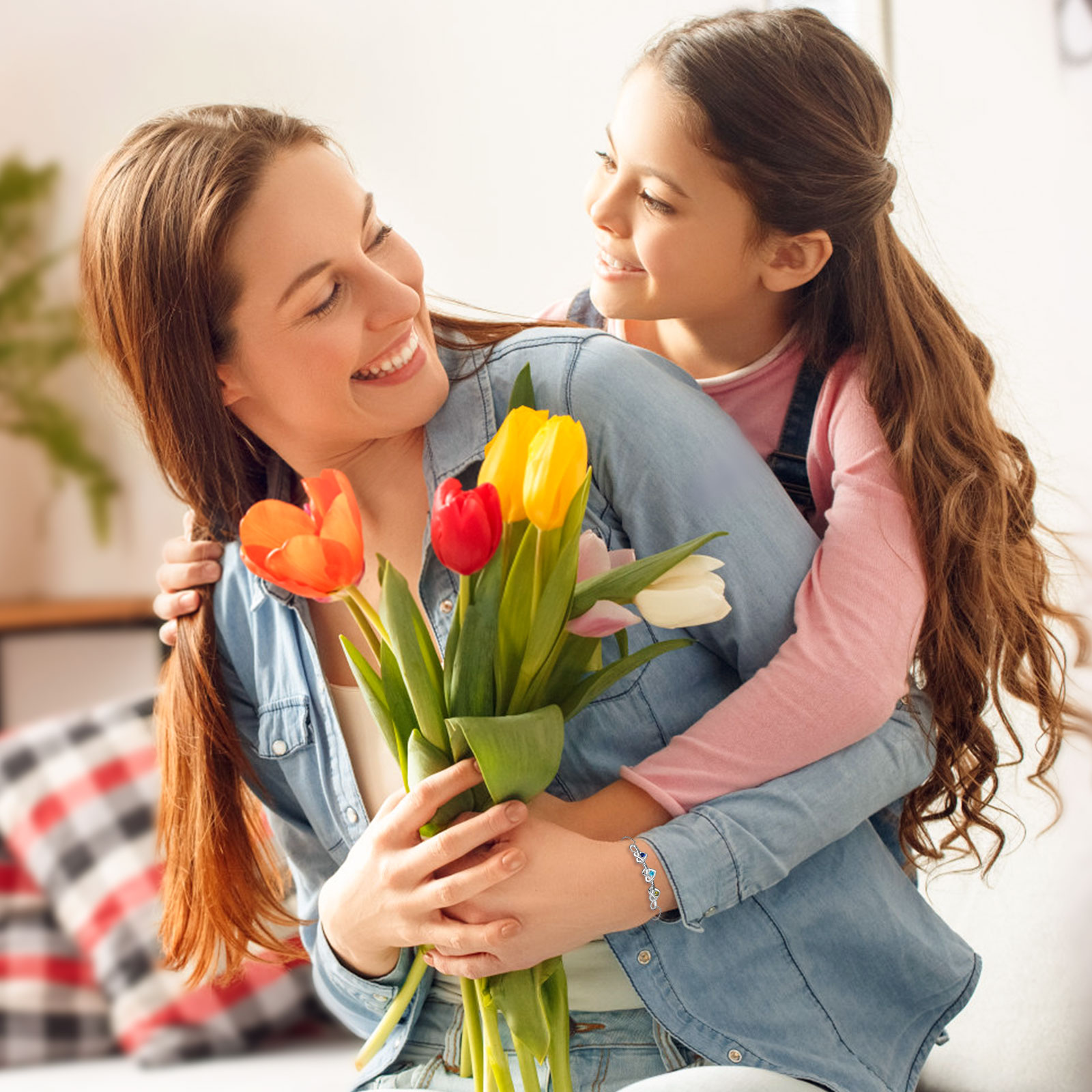 3 Colours Available Personalised Linked Heart Bracelet with 6 Custom Names Birthstones & Text Perfect Birthday Gift for Her
