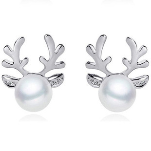 Reindeer Pearl Necklace and Earrings Set Perfect Christmas Gift-Jessemade AU