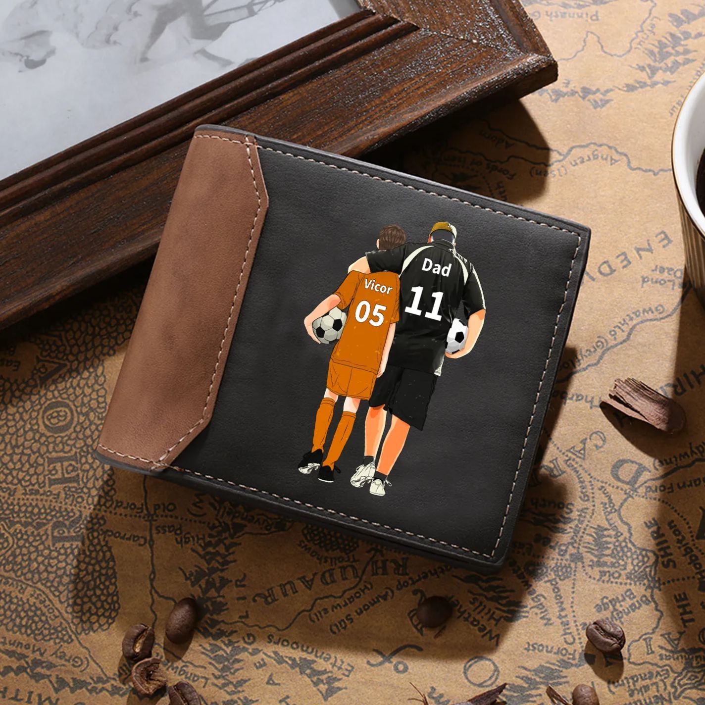 [Copy]Best Dad Ever - Custom 6 Names & 1 Text Billfold Wallet Personalised Fist Bump Men's Leather Wallet