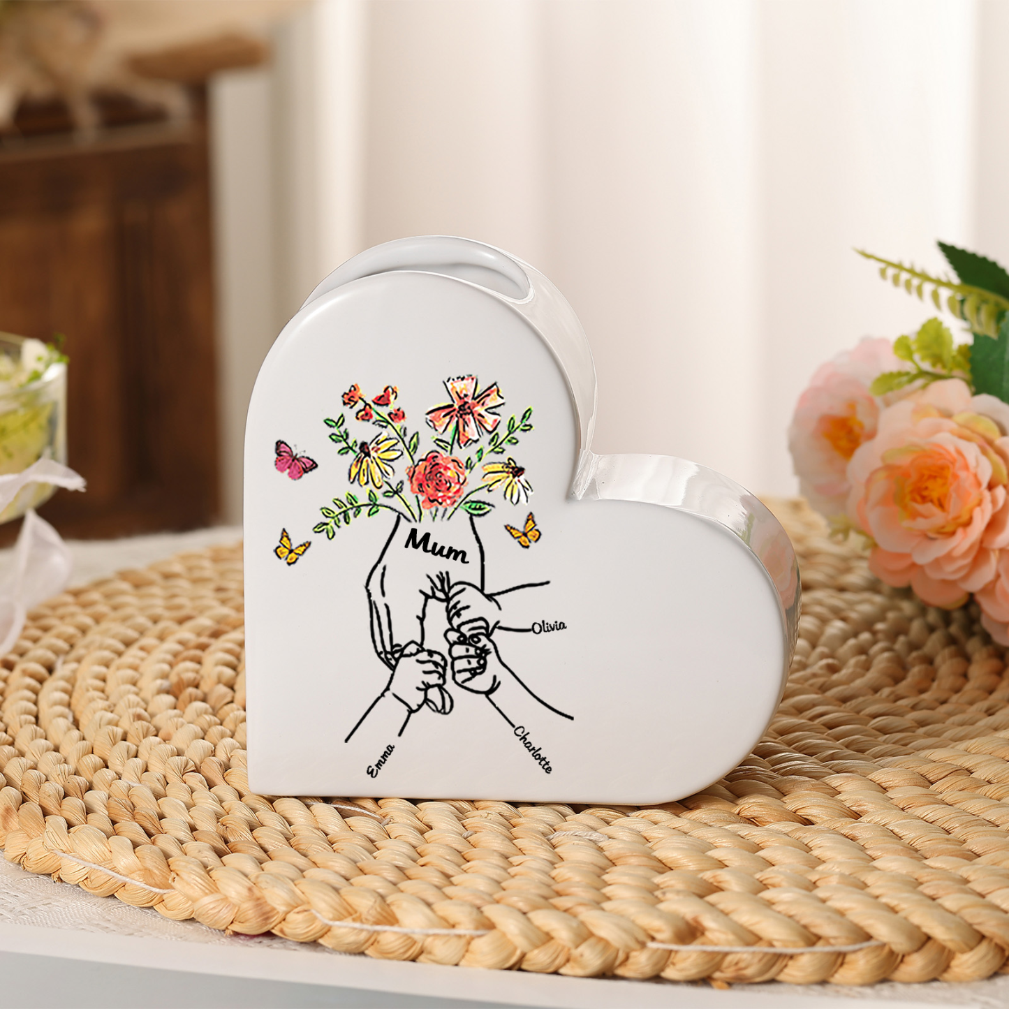 Personalised Ceramic Heart Vase with Text and 2 to 8 Names for Mum or Grandma