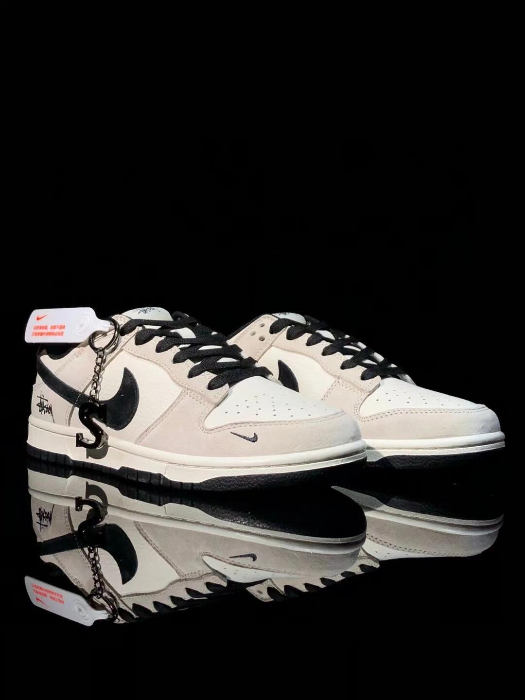 DUNK×Stussy斯图西  高雅黑