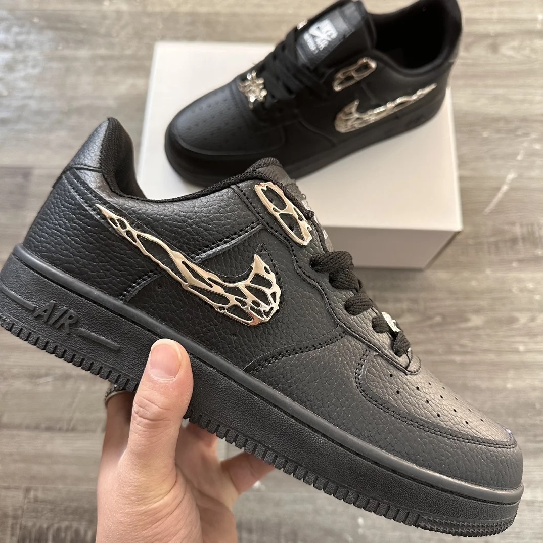 Nike AF1 Low  黑底銀鉤