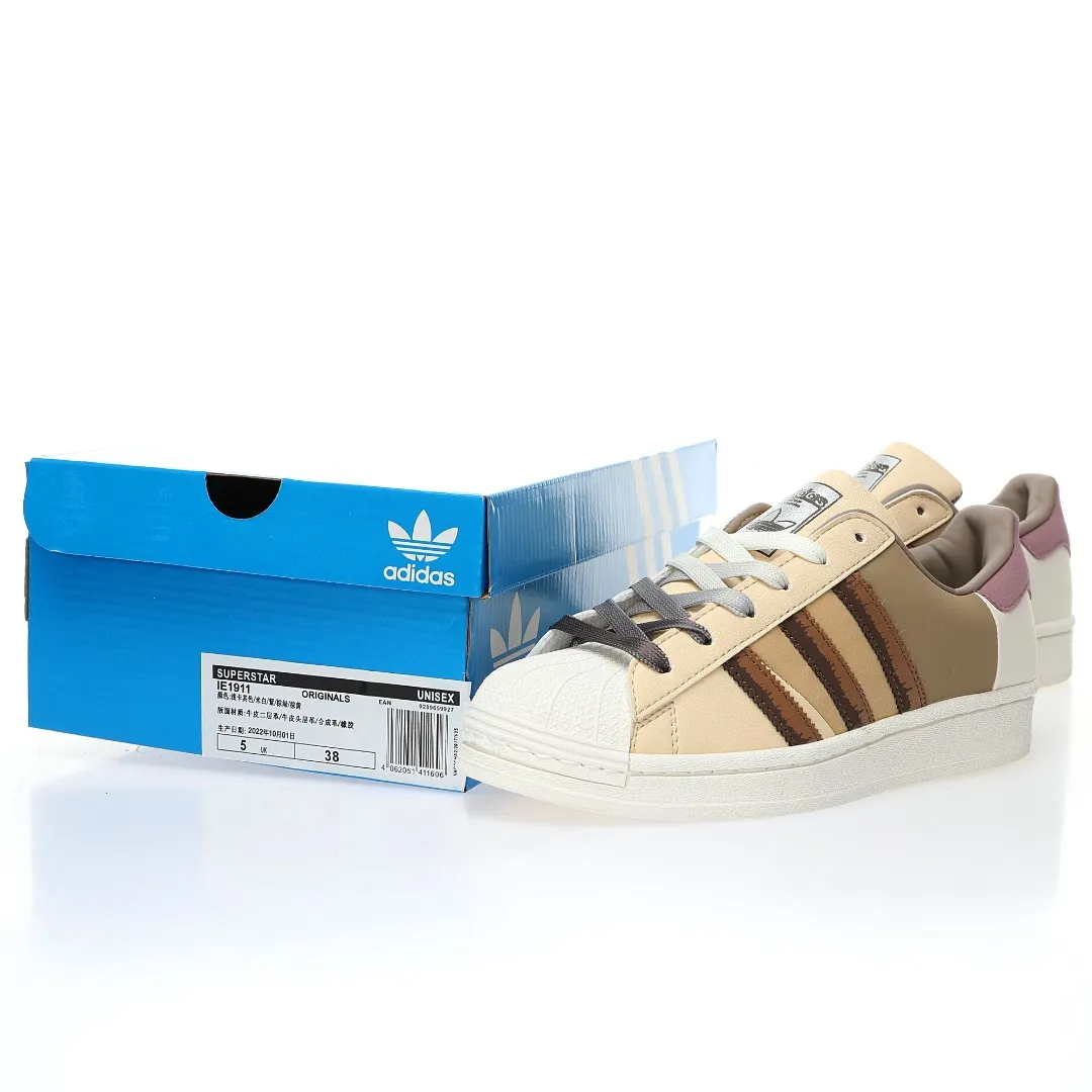 Adidas「貝殼頭」