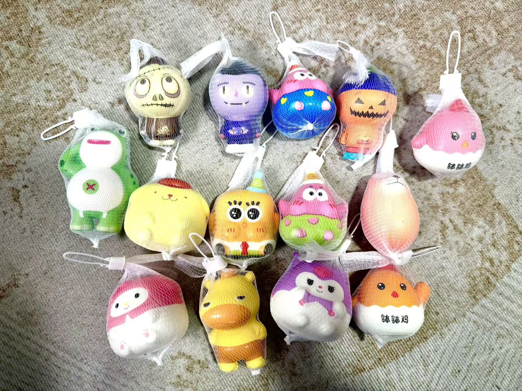 捏捏樂玩偶隨機一個