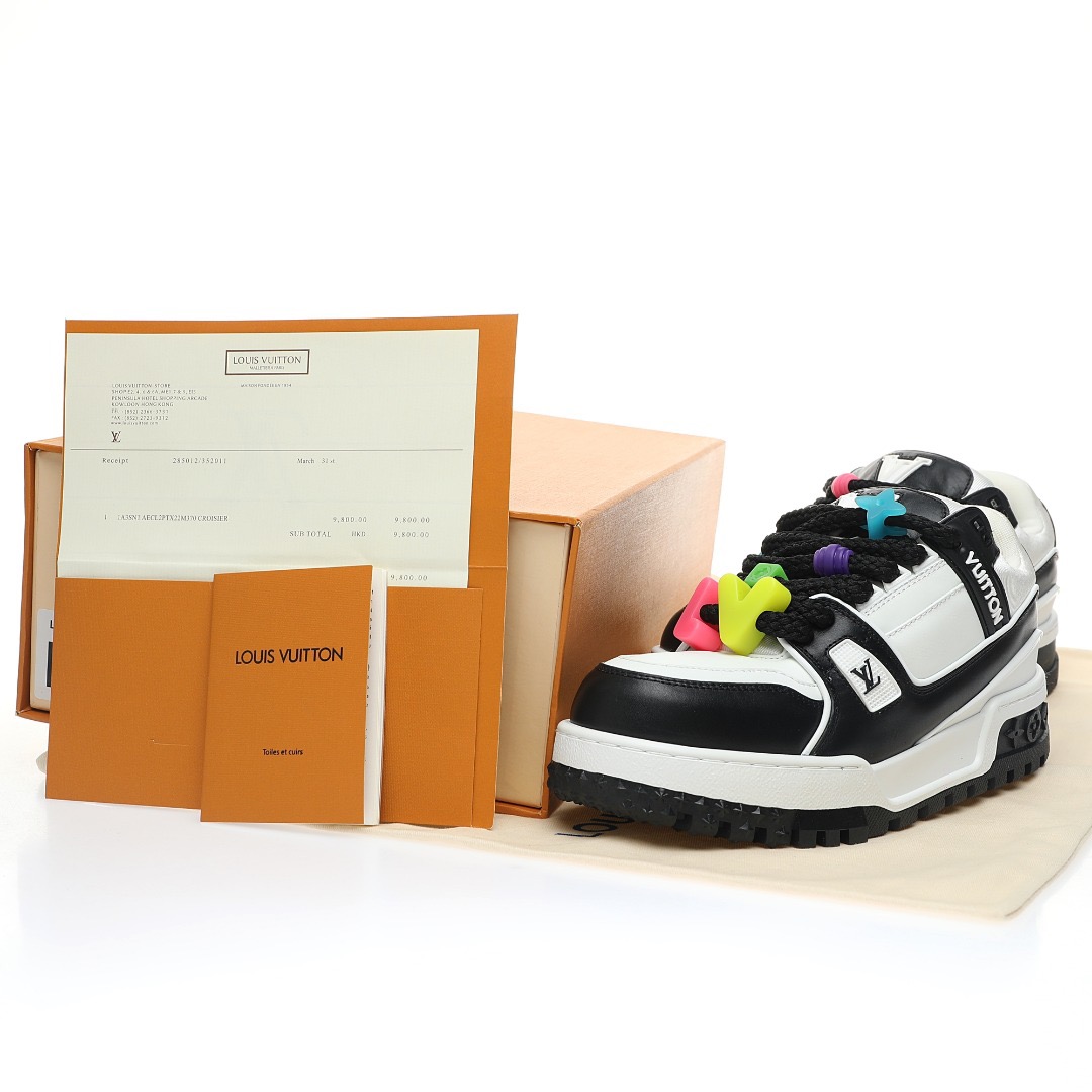 LOUIS VUITTON Trainer Maxi