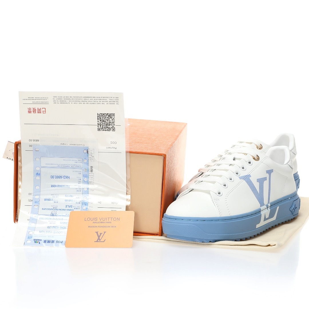 LOuIS VUITTON Time Out