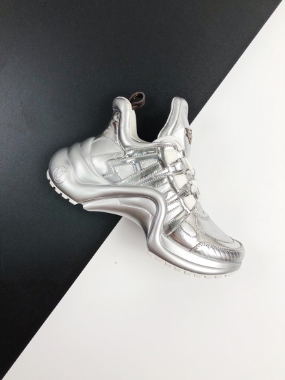 LOUIS VUITTON Archlight