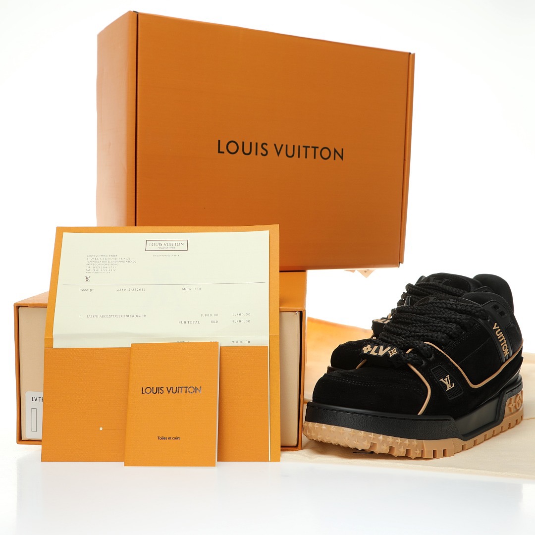 LOUIS VUITTON Trainer Maxi