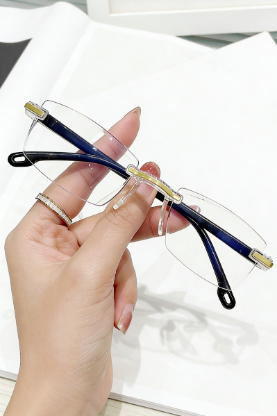 แว่นสายตายาวมัลติโฟกัสอัจฉริยะ - เลนส์ปรับโฟกัสอัตโนมัติ มองชัดทุกระยะ ใกล้-กลาง-ไกล ดีไซน์พรีเมียมเบาสบาย