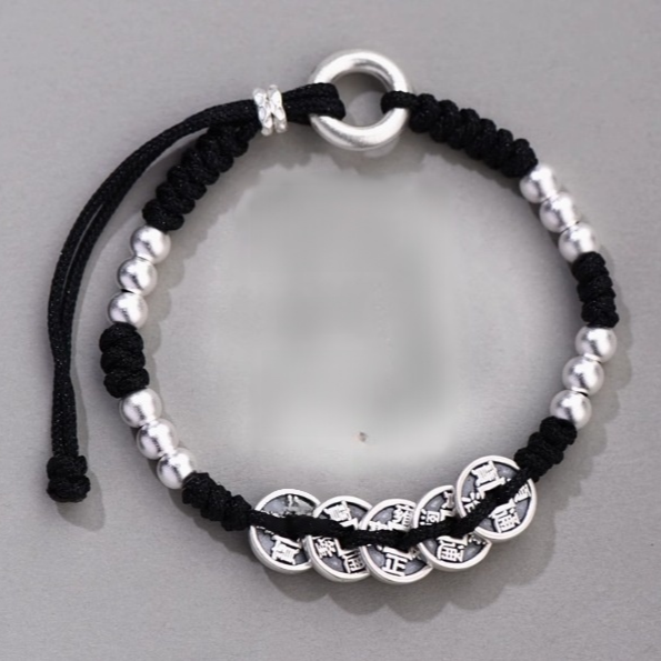 招財五帝錢銀手鍊，色澤溫潤自備高級質感，簡約設計不挑風格，精緻又舒適～