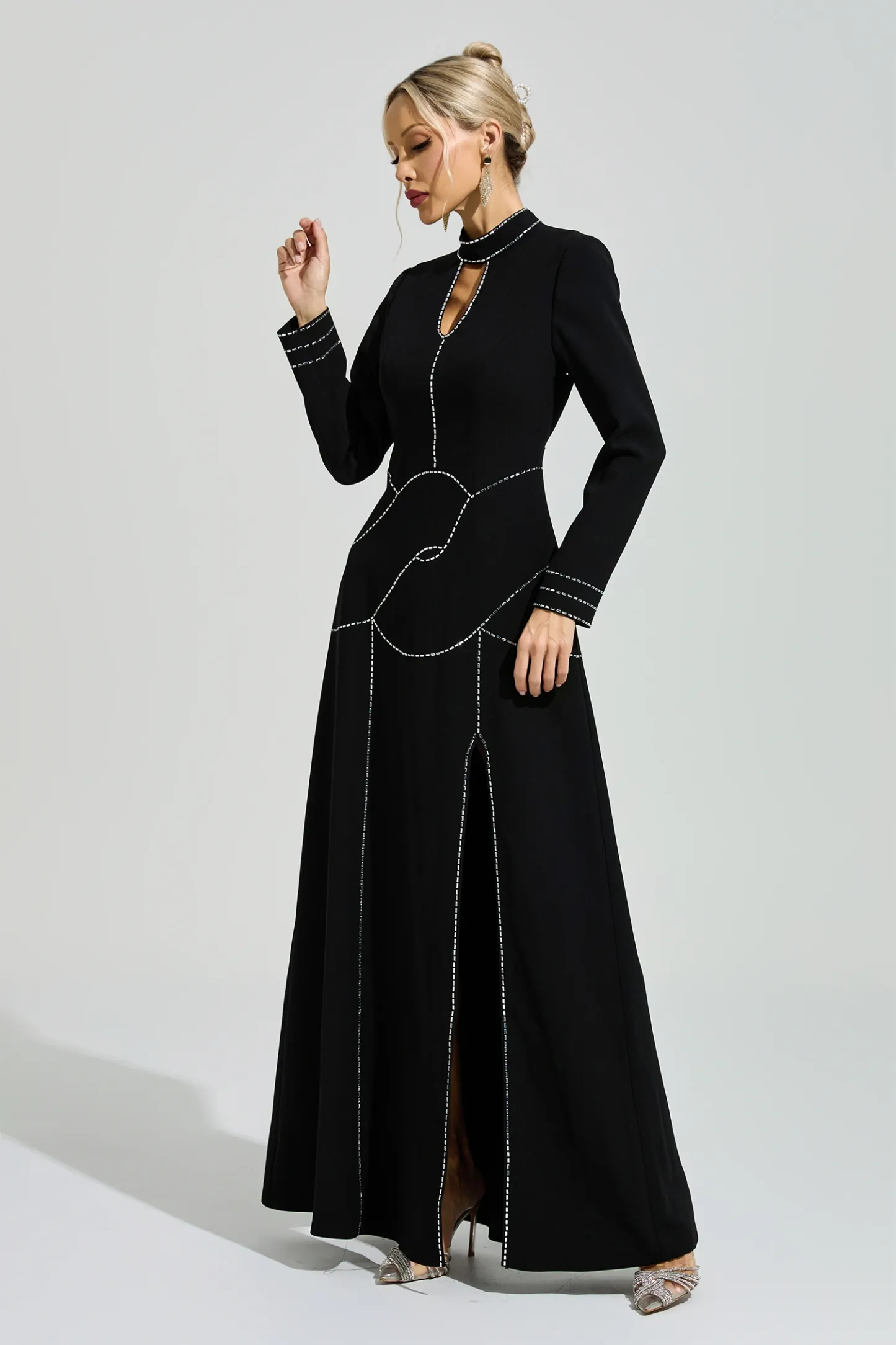 Hamsun Black Long Sleeve Halter Evening Dress
