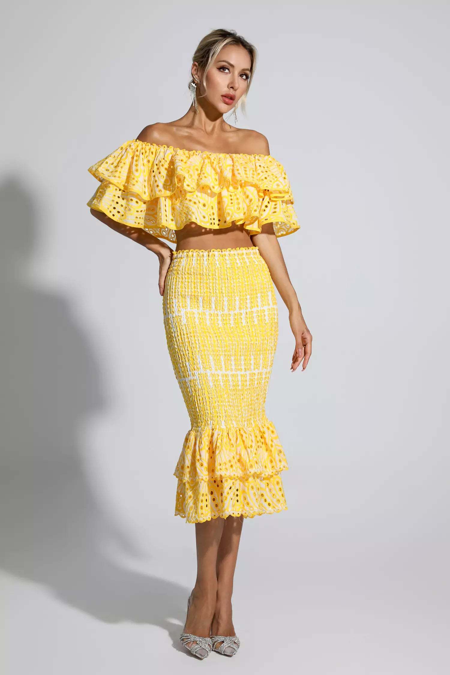 Wordsworth Yellow Cutout Ruffle Set